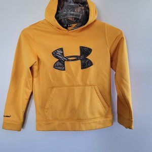 Boys under armour realtree hoodie